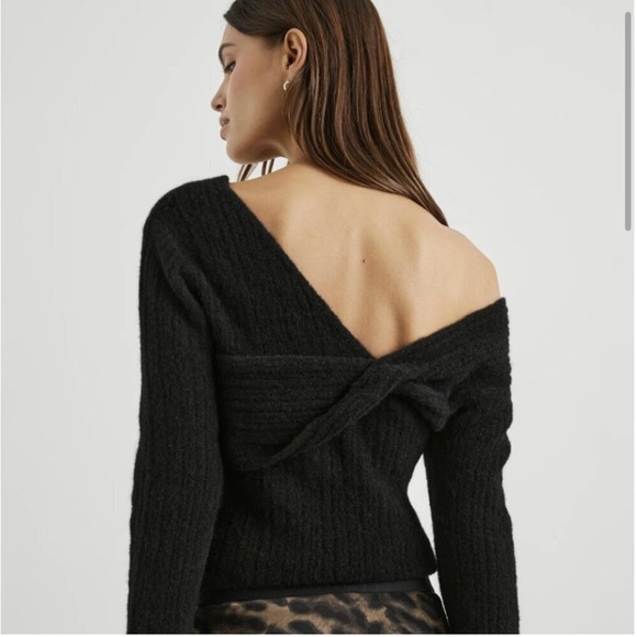 Rails NWT XL Alpaca Florence Sweater Black Off the Shoulder - Picture 2 of 7